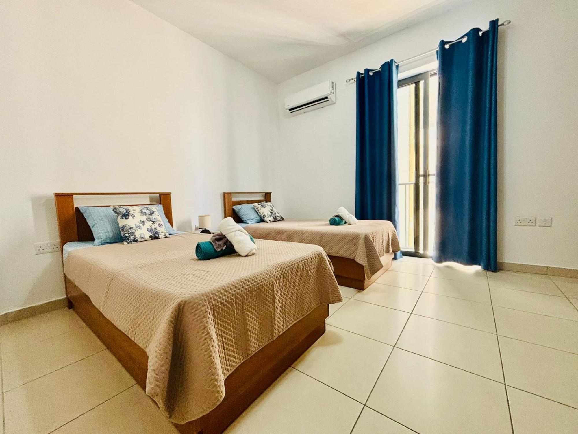 Splendor Apartment *